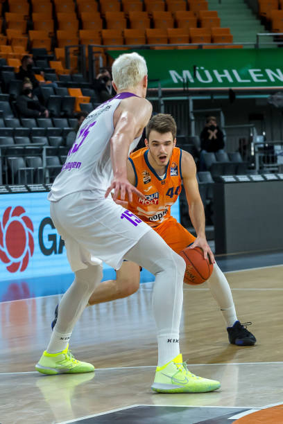 一位参与过 一位参与过