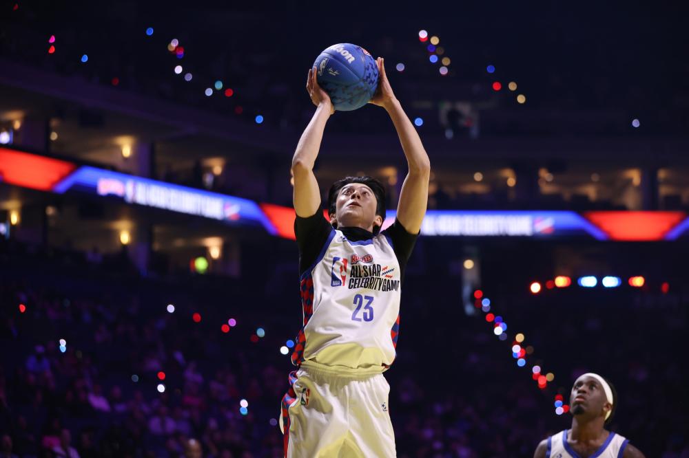 正是现代足 正是现代足