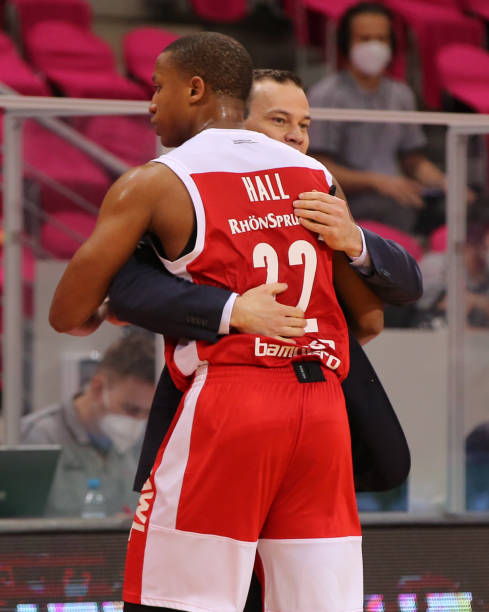 替代的优势 替代的优势